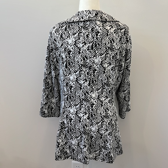 Calvin Klein Black and White Open Front Cardigan Jacket - Picture 5 of 5